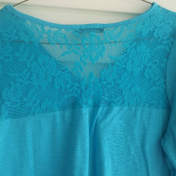 Matching Tops - Picture 4 of 5